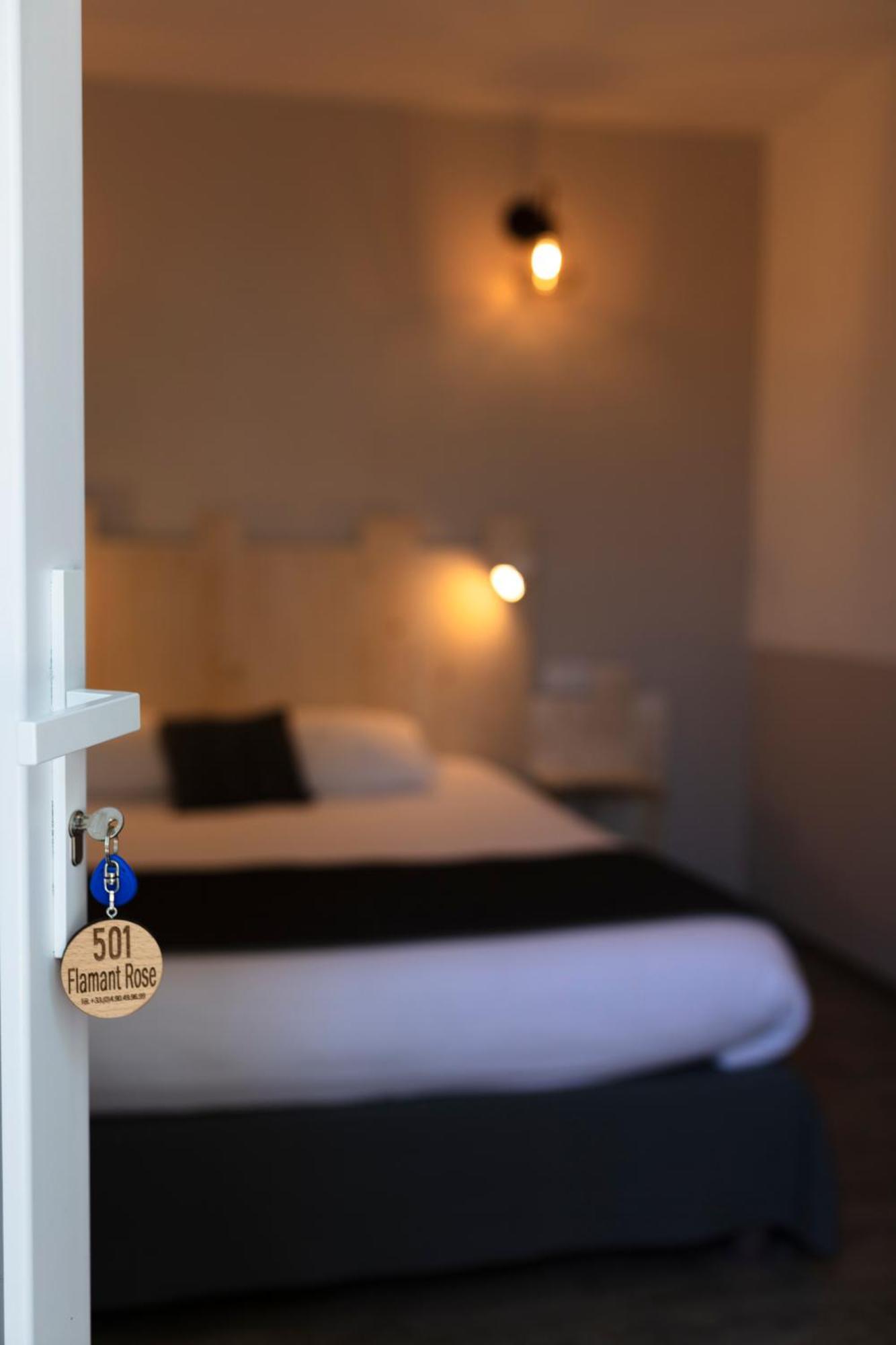 Logis Le Nid Du Pont De Gau Aparthotel Saintes-Maries-de-la-Mer Kültér fotó
